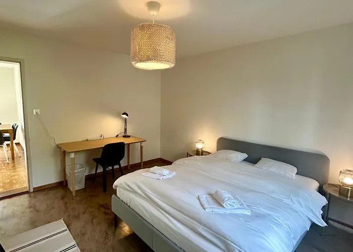 Апартаменты Basic Flat With Balcony In *