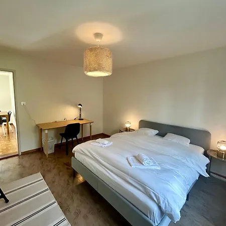 Apartment Basic Flat With Balcony In *